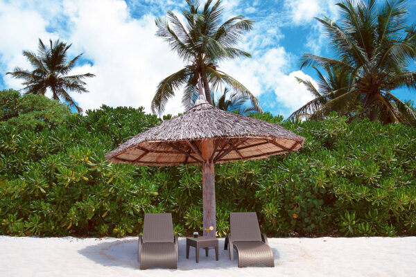 014_fiji_ml_sidetable