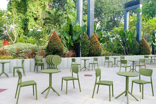 1001_lucy_sky_folding_table_60_round