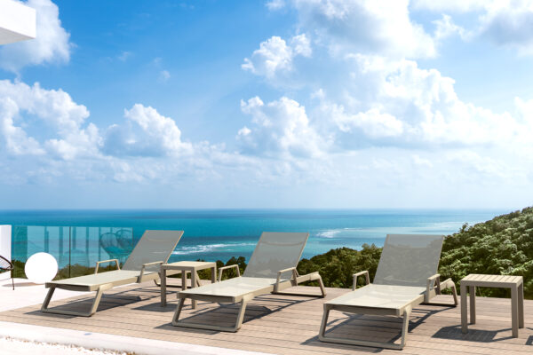 1086_tropic_ocean_side_table
