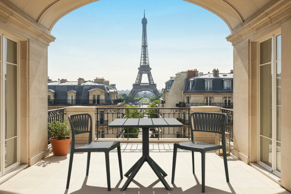 1196_portofino_chair_paris_table_80