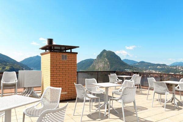 697_air_sky_folding_table_60