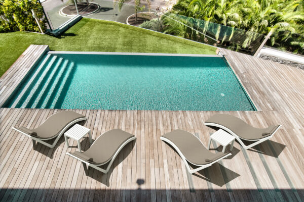 851_slim_ocean_slim_armchair_vegas_medium_180